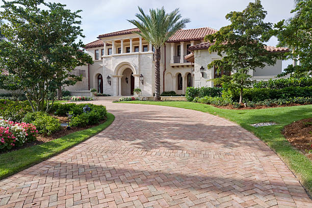 Best Driveway Paving Near Me  in Lincoln, AL